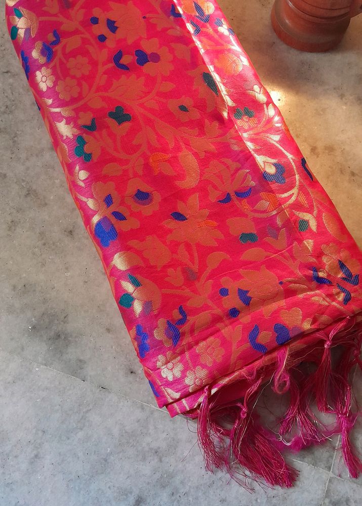 Price Dropped!! New Beautiful Saree 😍😍