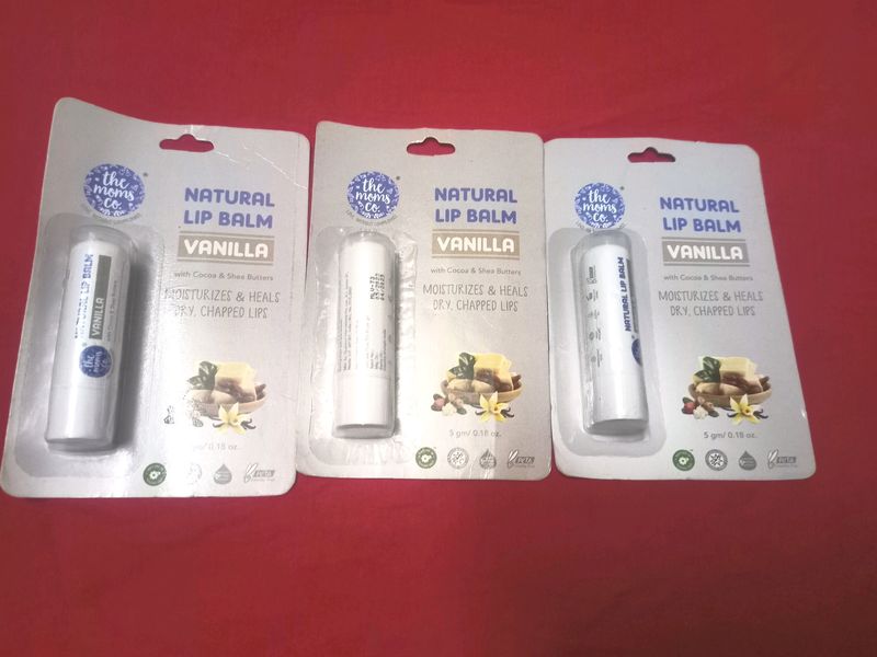 PACK OF 3 THE MOMS CO VANILLA LIPBALM