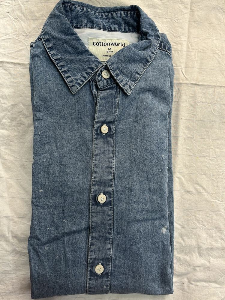 Designer denim shirt - Rarely Wore -M -Size