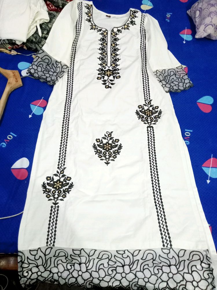 Organza Detailing Kurta Set