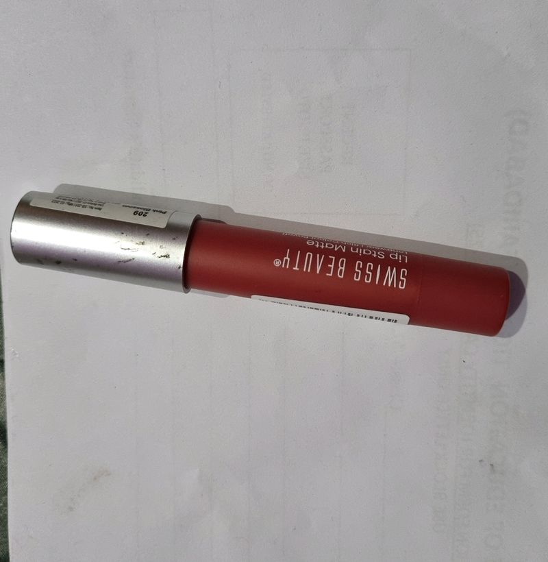 Swiss Beauty Lipstick