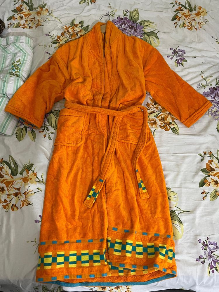 Unisex Bathrobe 🚿 In Orange Color 🧡