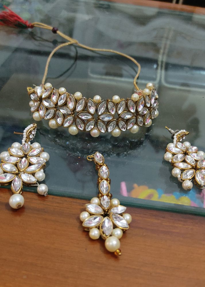 Pearl  And Kundan Choker