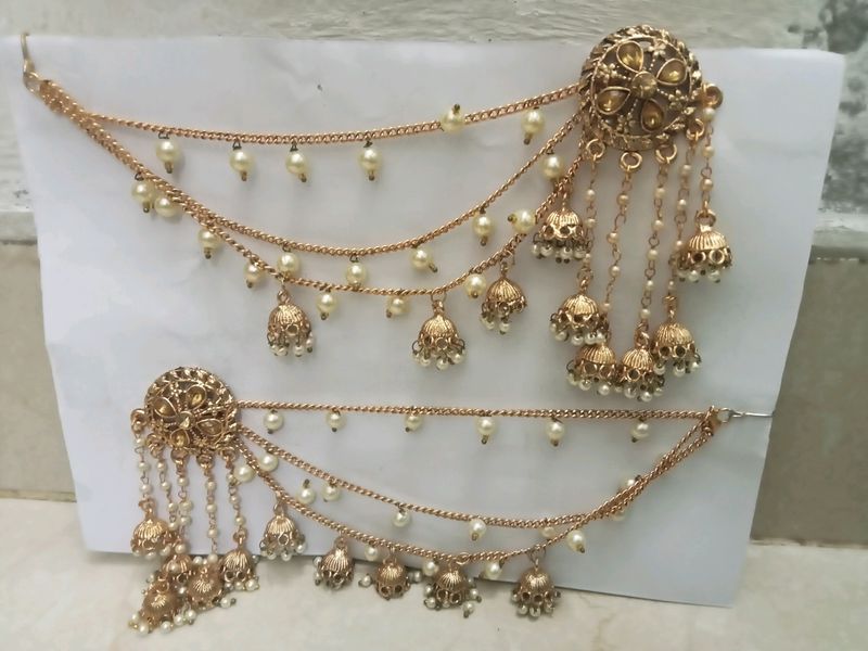 Beutiful Earings With Jhumka Chain