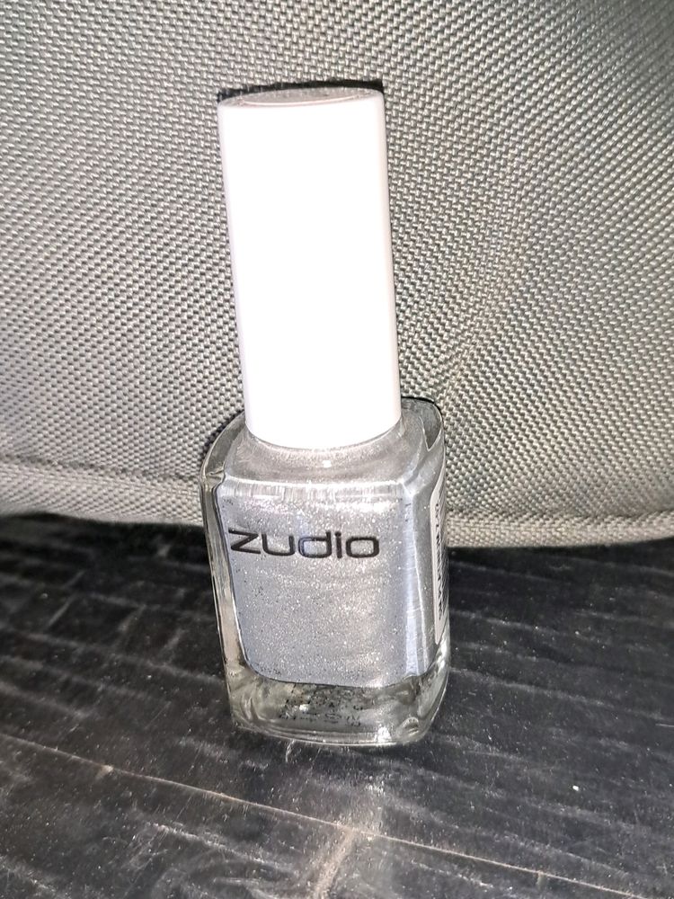 Zudio Silver Colour Nail Paint