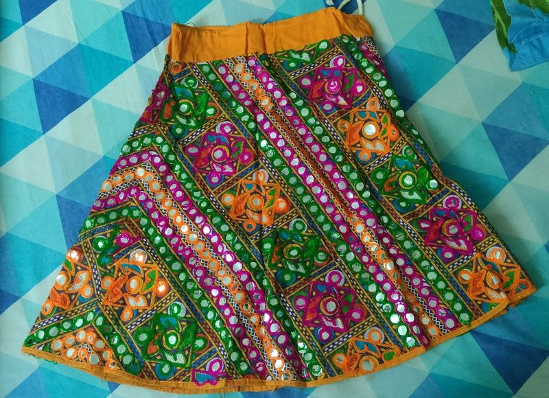 Girls Garba Lengha Choli And Dupatta Set