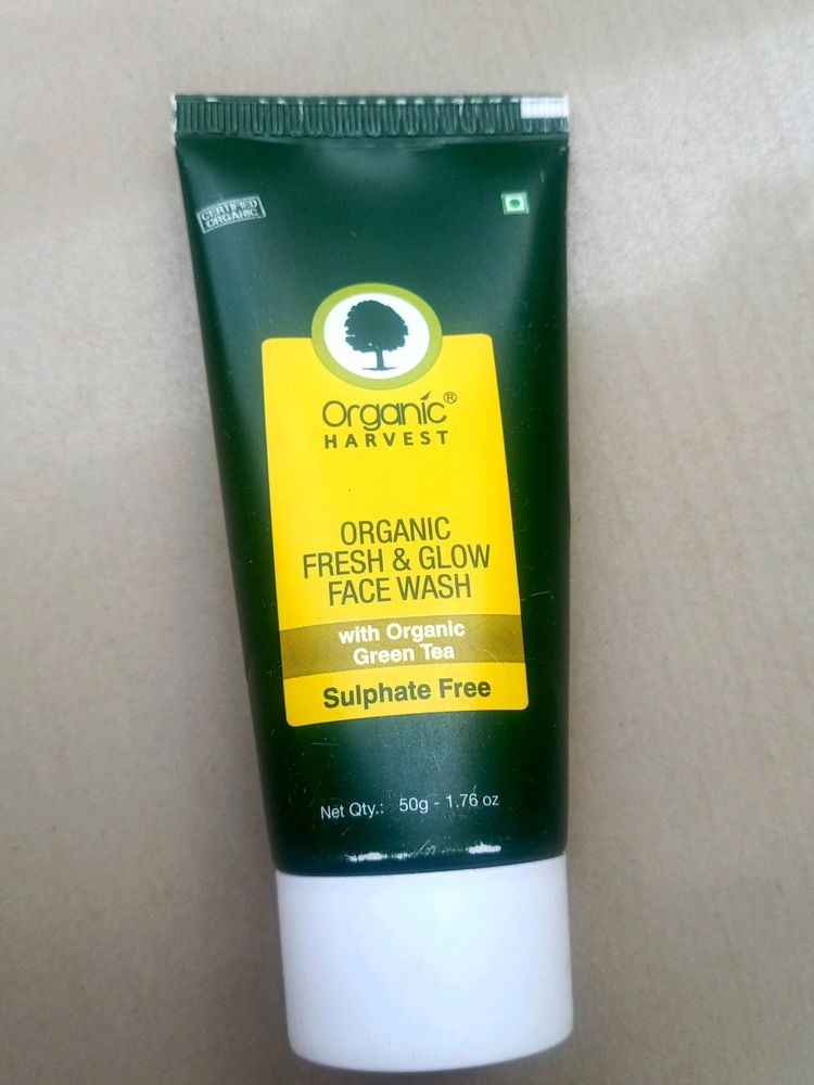 Organic Fresh & Glow Face Wash