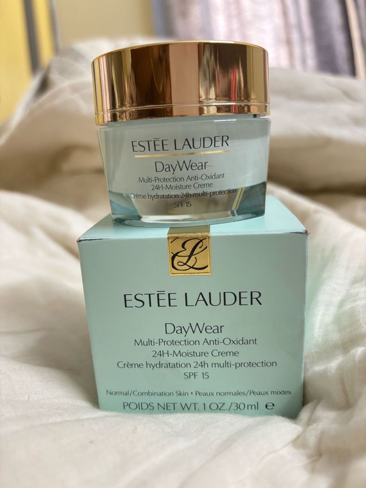 Estee Lauder day Cream With SPF