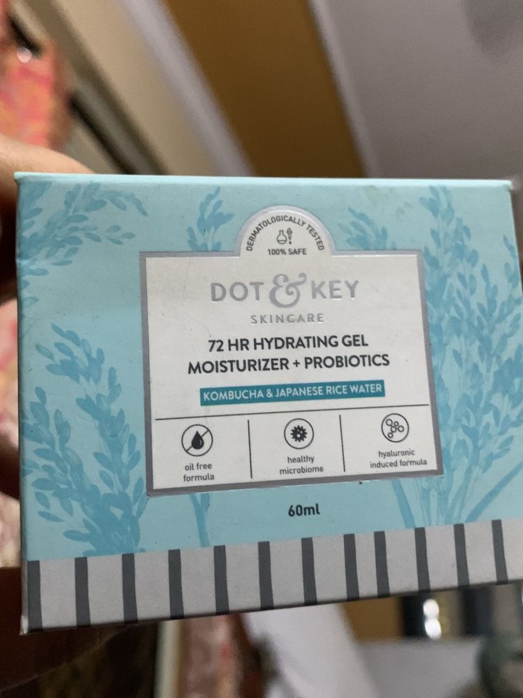 Dot & Key 72 Hr Hydrating Gel