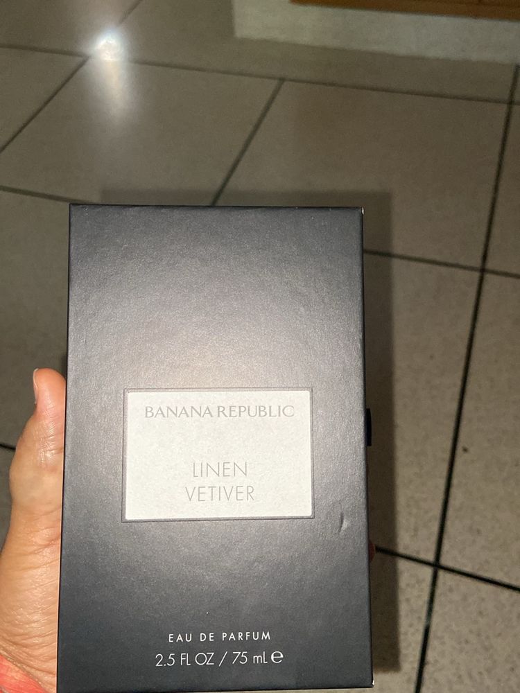 Banana Republic Linen Vetiver