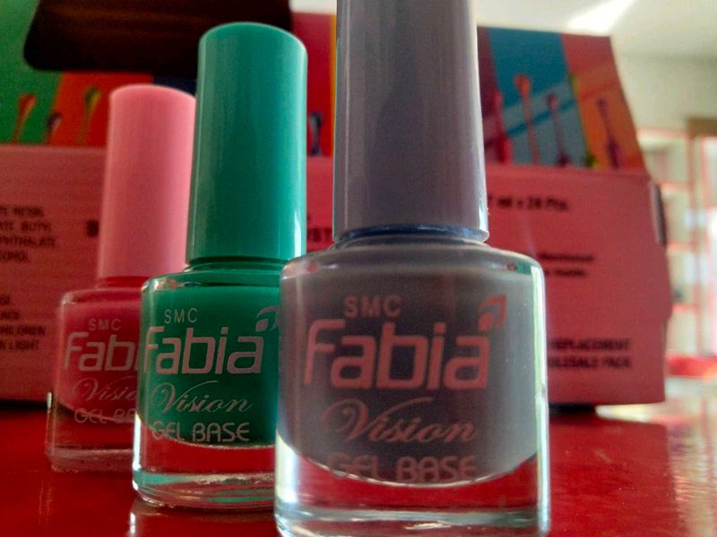 Fabia Gel based nailpaints. 💅🏻