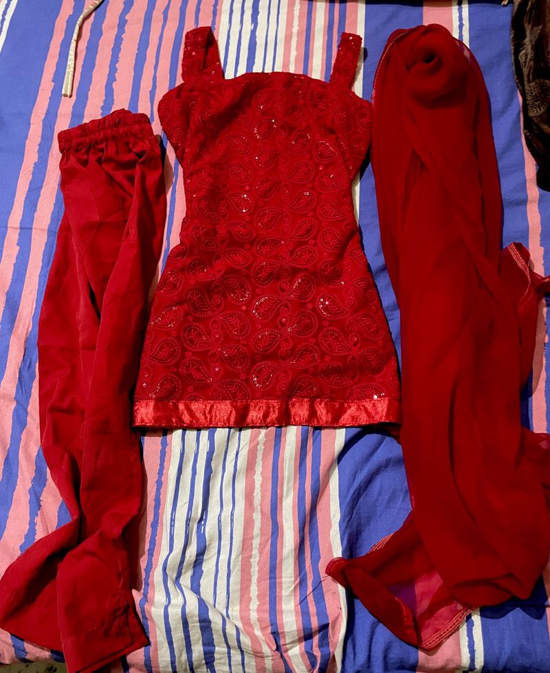 Red Chikankari Suit Set❤️