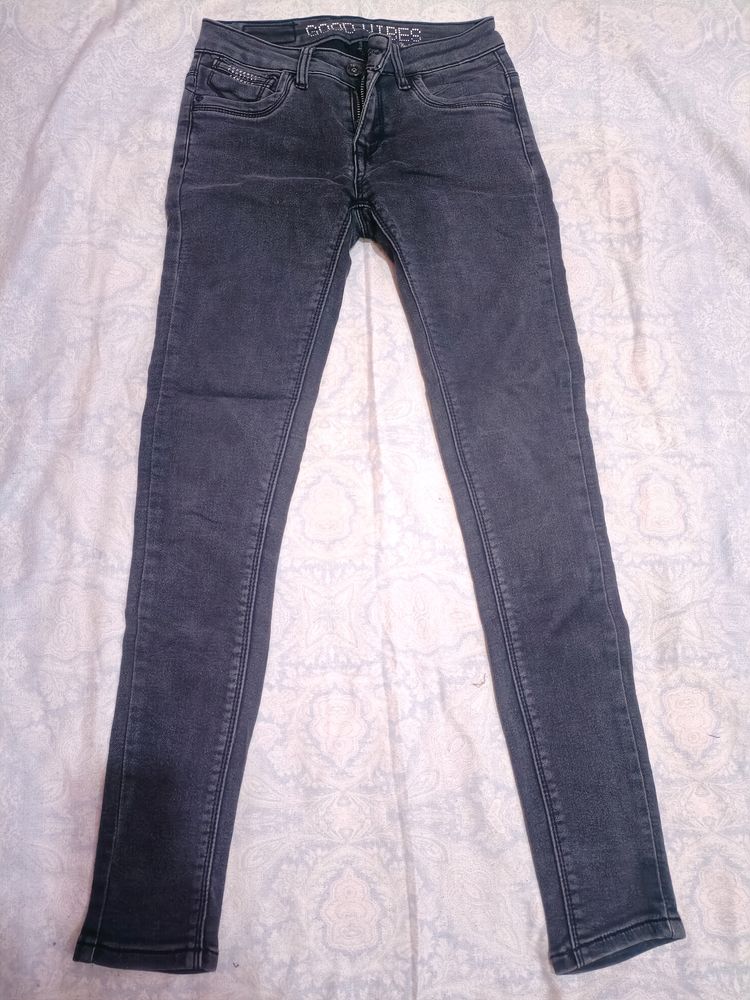 Black Deal Slim Fit Jeans