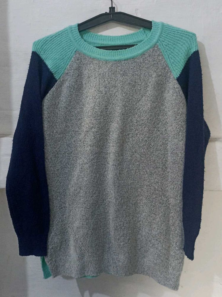 Beautiful sea Blue Sweatshirt