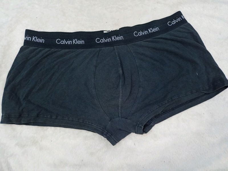 Calvin Klein 36 Size