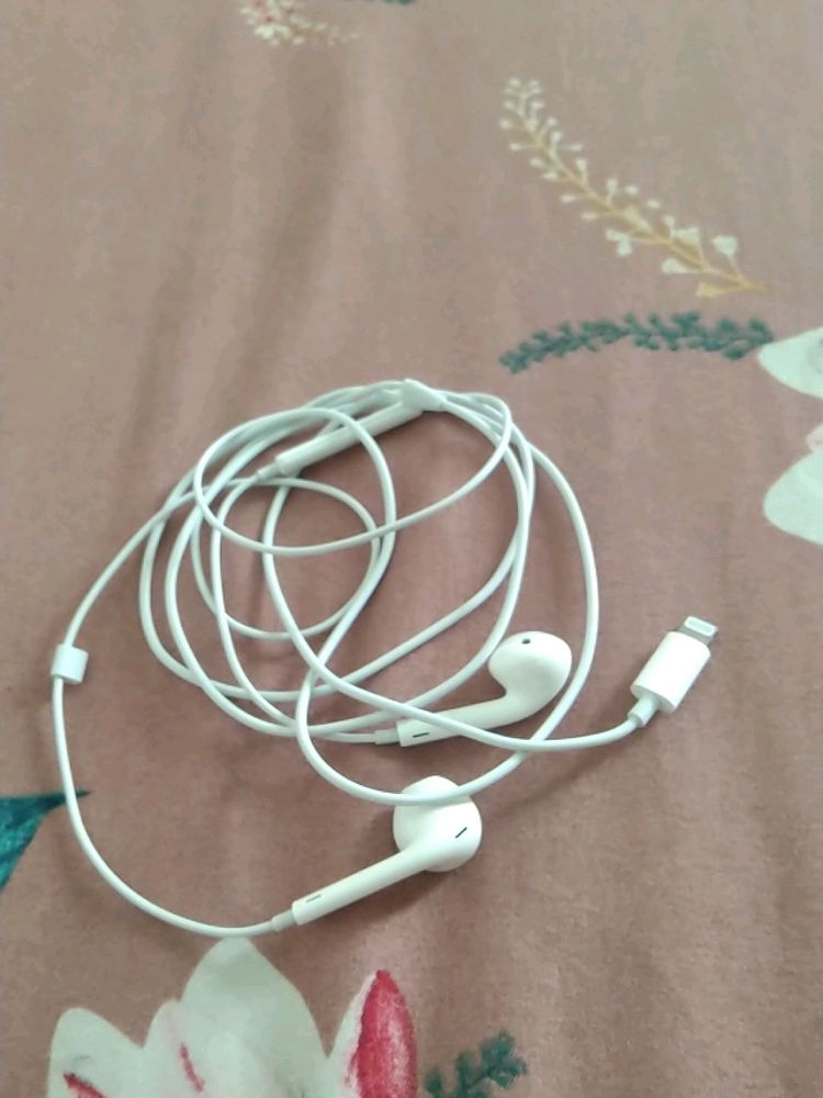 earphone