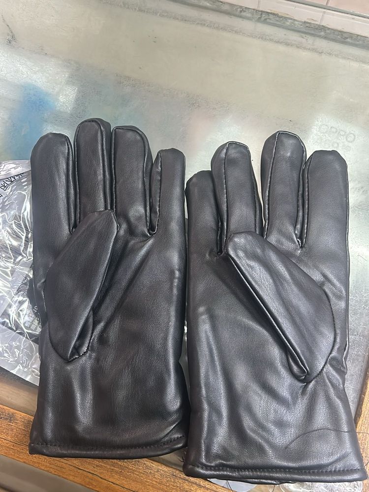 Men Biking Gloves Leather Free Size Mobile Use Too