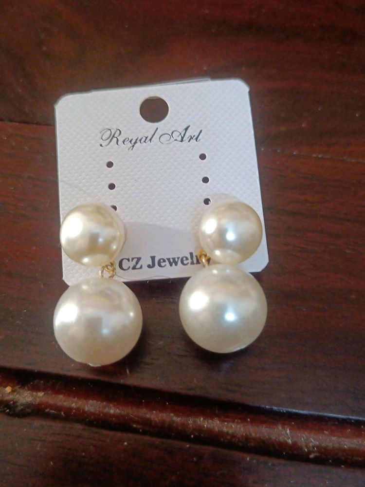 White Pearl Earrings