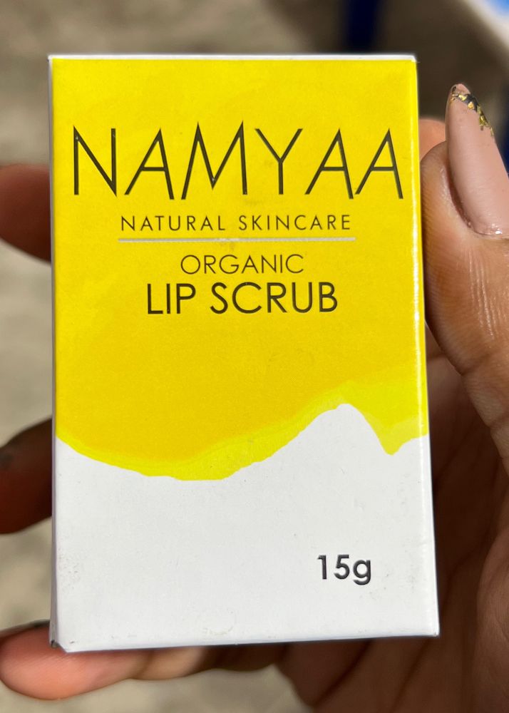 Namya Lip scrub