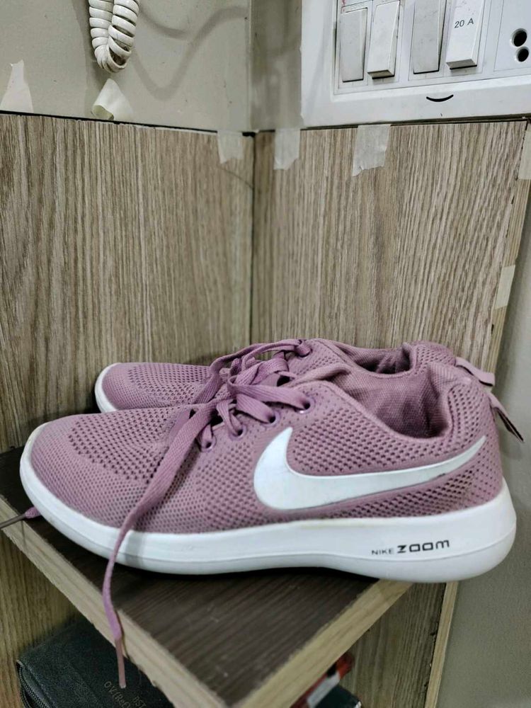 Nike Branded Shoes