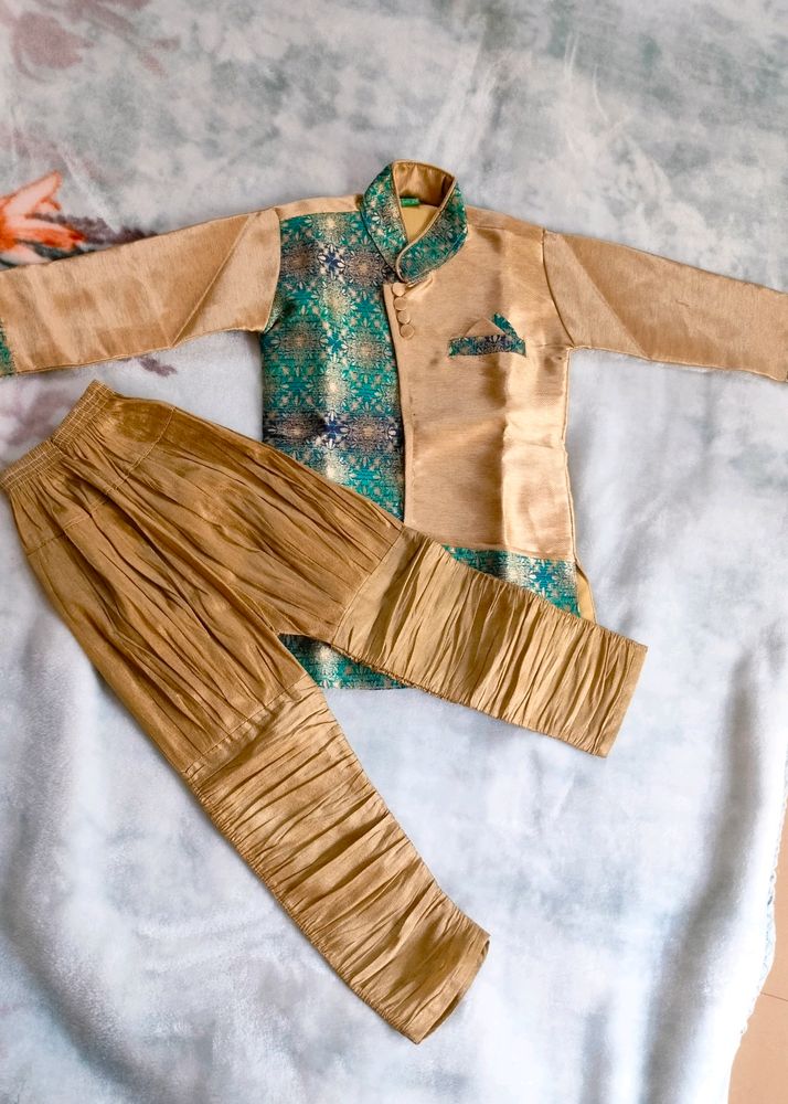 Fancy Kurta Pyjama Set For Boys