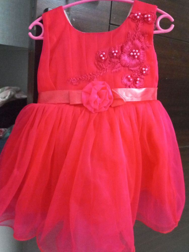 Baby Girl Frock ..new and Unused