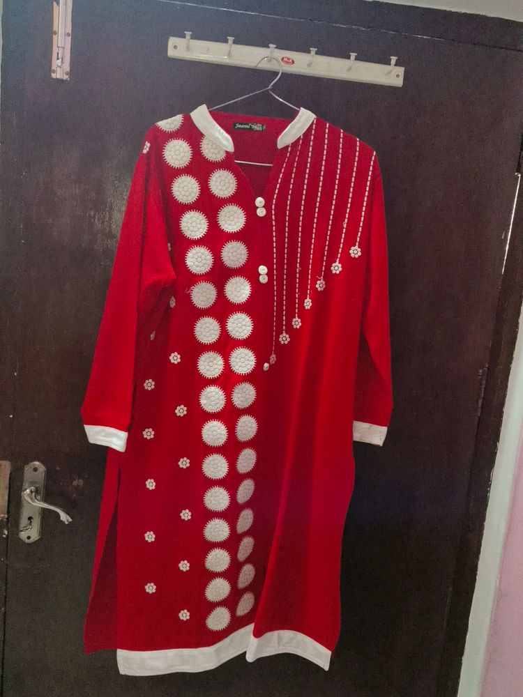 Beautiful RED WOOLEN KURTA 🥳💕