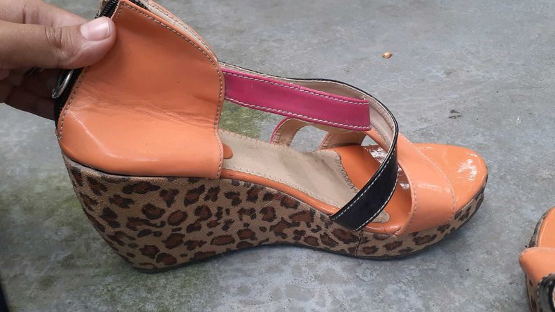 Animal Print Sandel