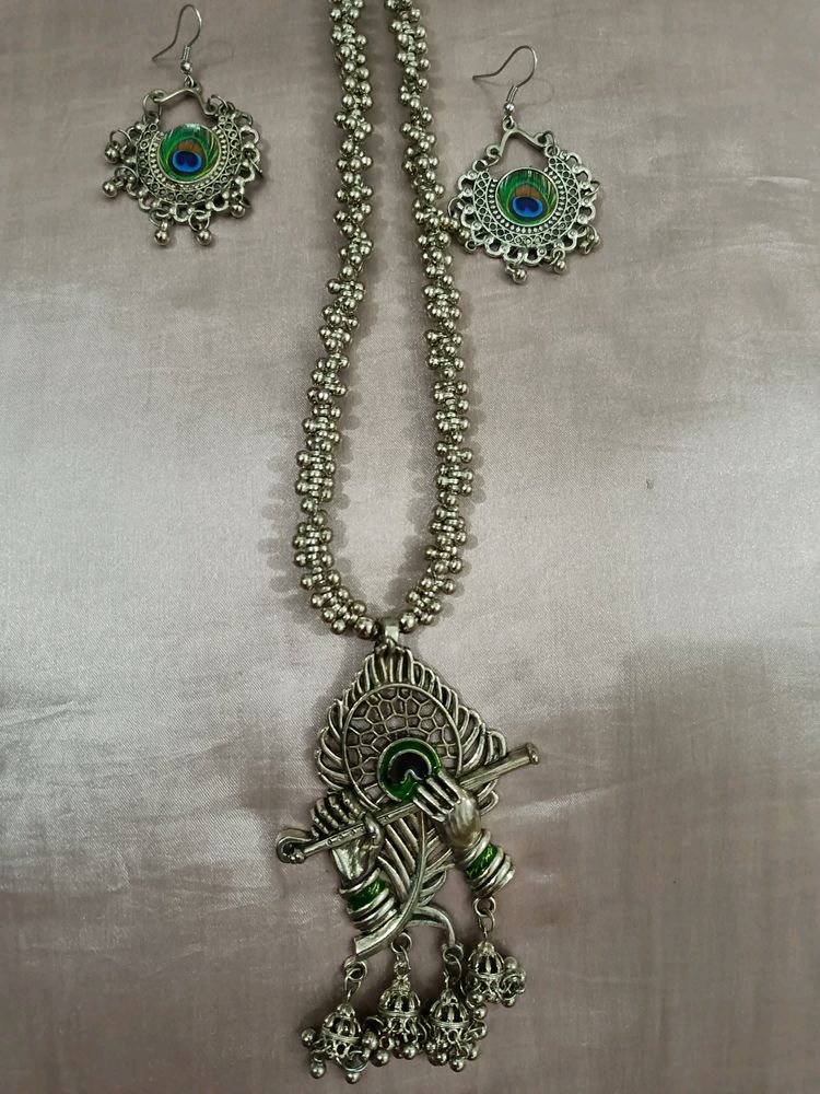 Women Necklace Set