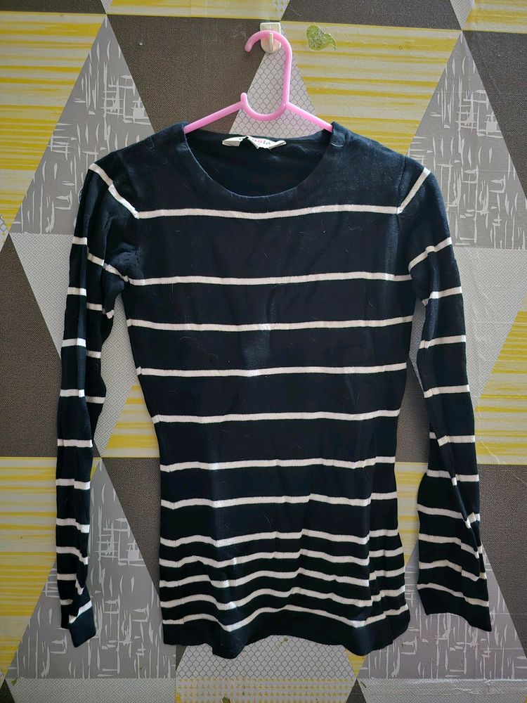 Black N White Stripped Woolen Top