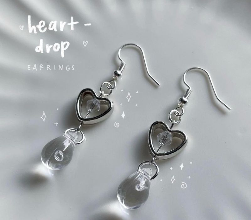 Heart Drop Earrings 🦋😍