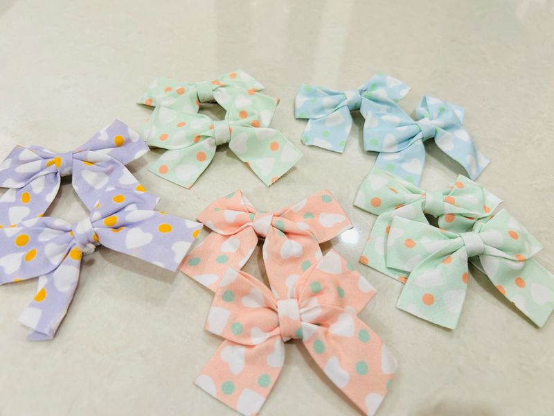 Girls Cute Bow Alligator Clip 🎀