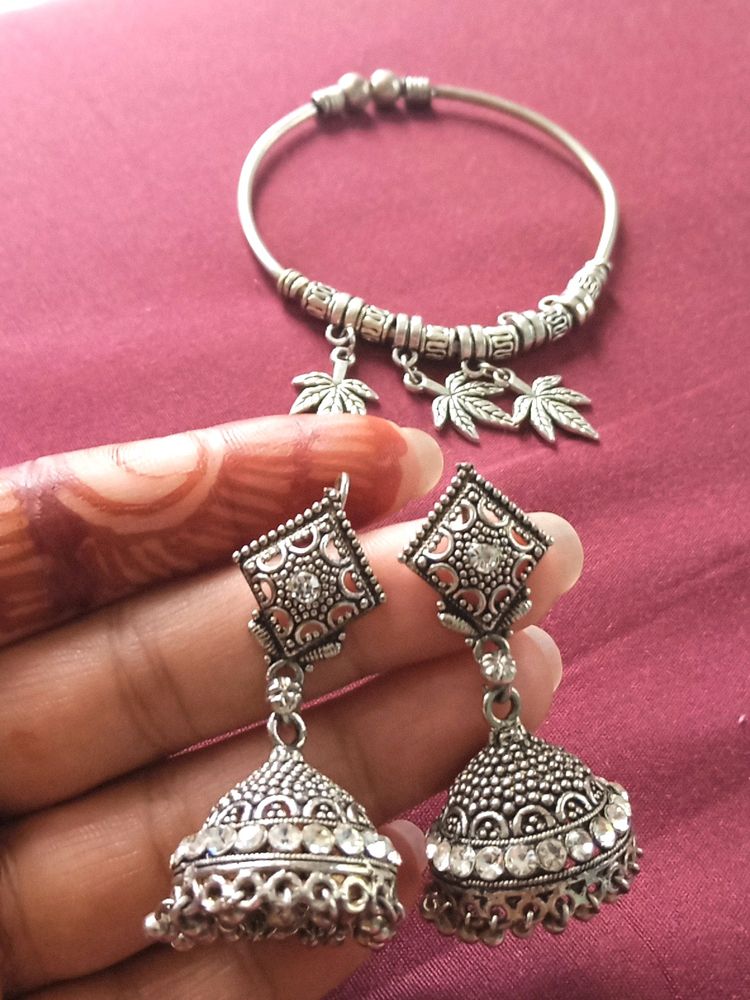 Silver Jewellery With Bracelet