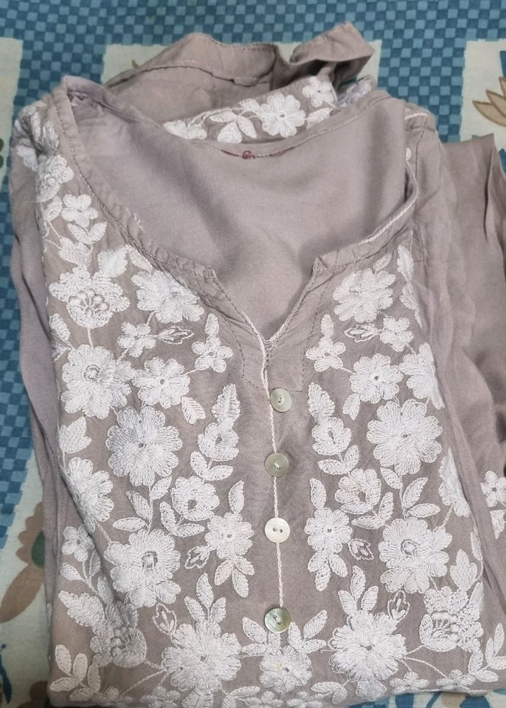 Lakhnawi Kurti