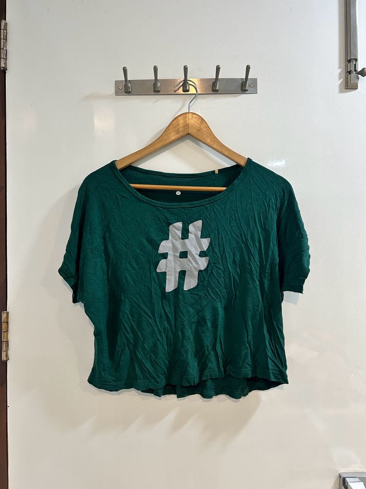 Cropped Green Casual Tee