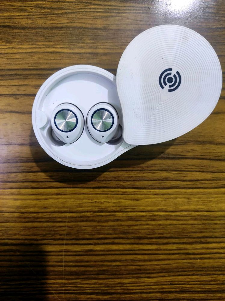 Wireless Bluetooth Earbuds