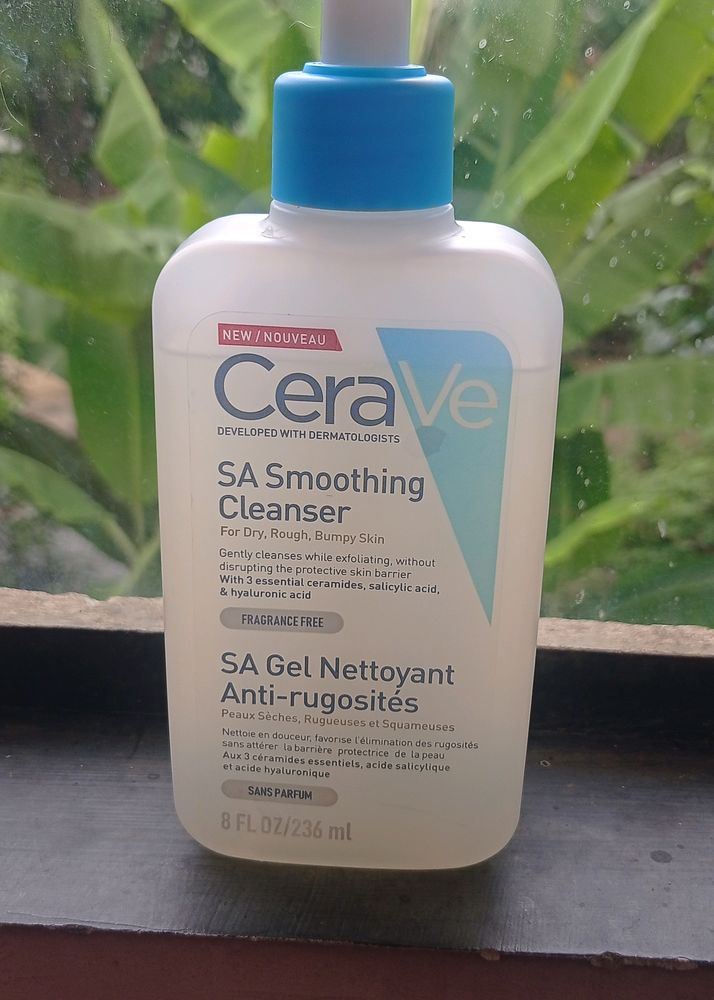 CeraVe SA Smoothing Cleanser