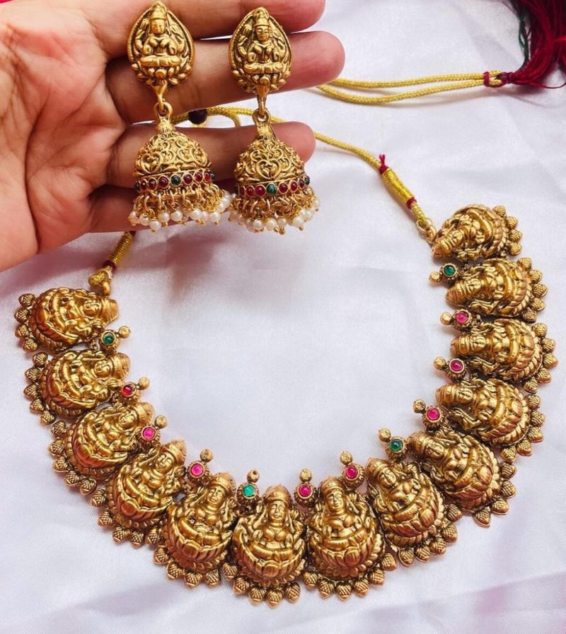 Lakshmi bridal necklace With Jhumka