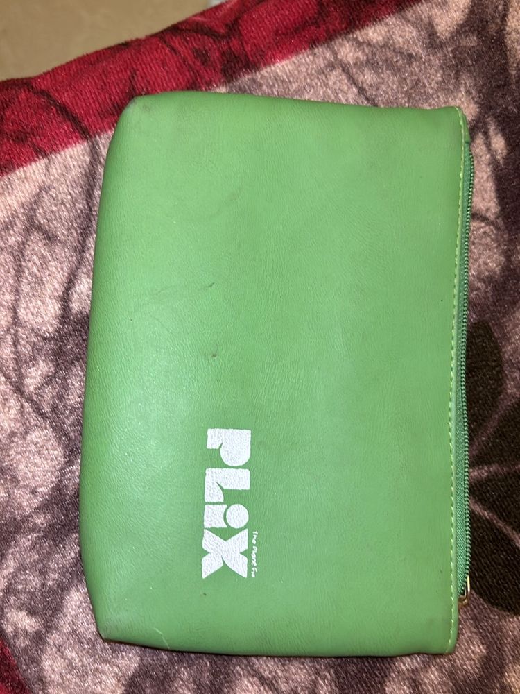 Green Pouch