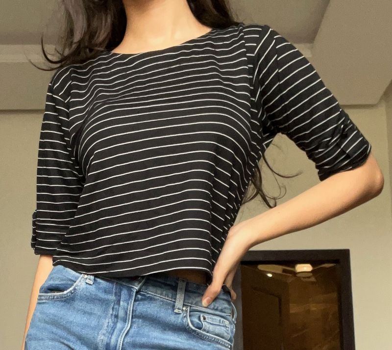 Black striped crop top