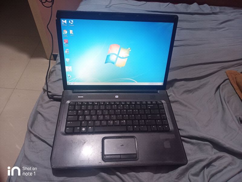 HP Compaq - Intel Dual Core - Laptop