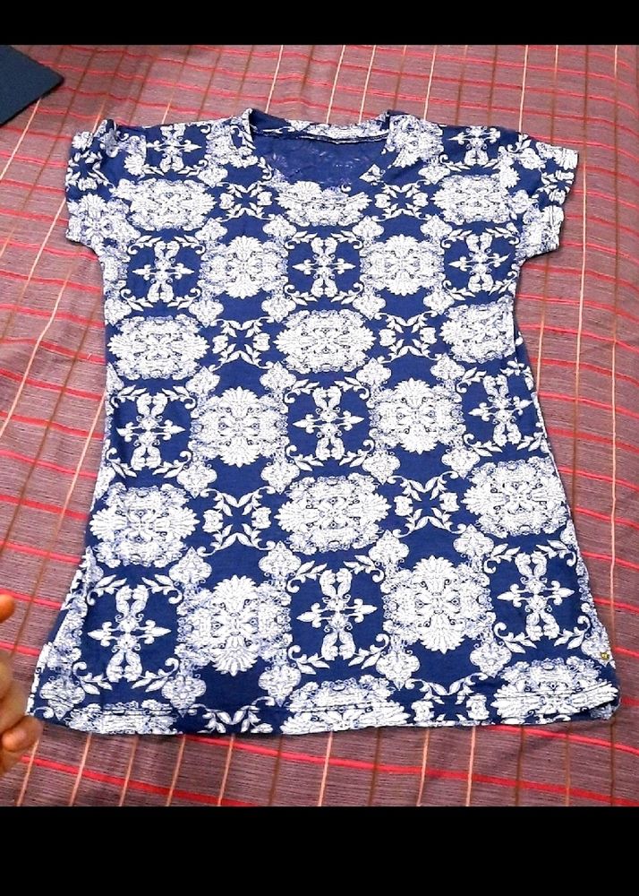 New Beautiful Print Blue Top