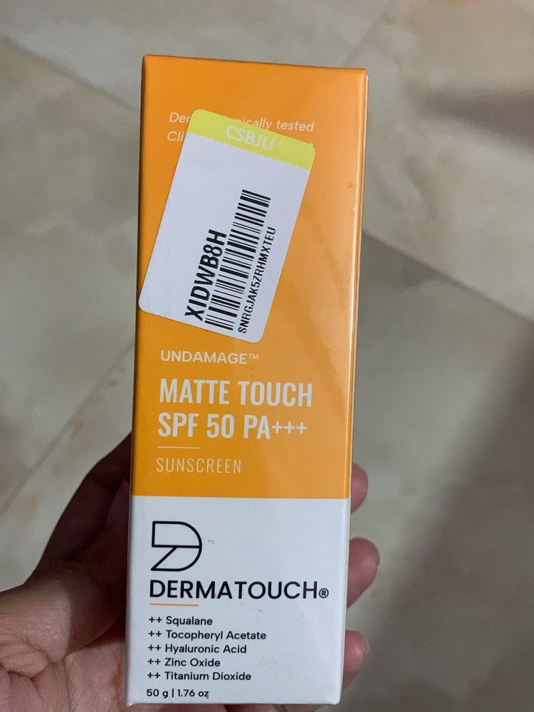 Matte Touch Sunscreen Spf 50