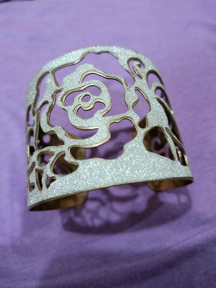 Rose Cutout Glitter Cuff Bracelet