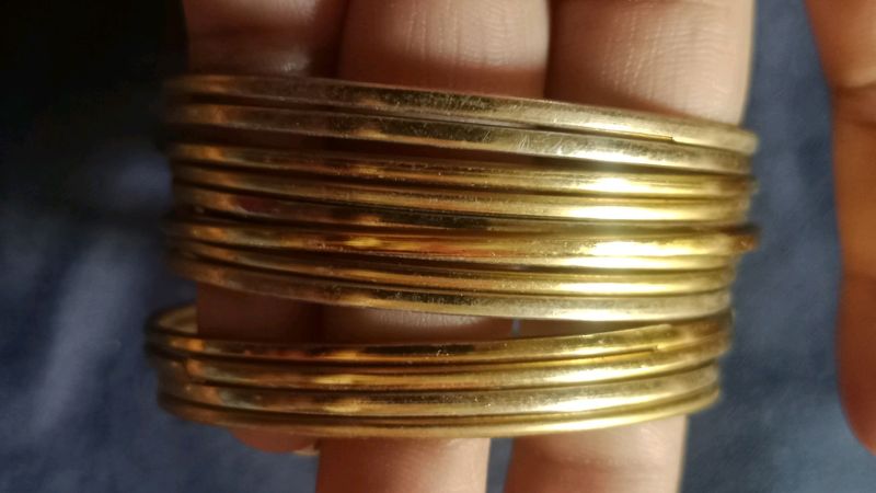 Plain Golden Bangles