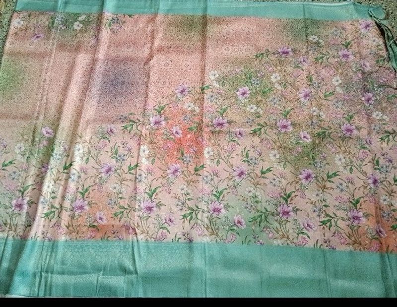 Floral Pattern Digital Softy Saree