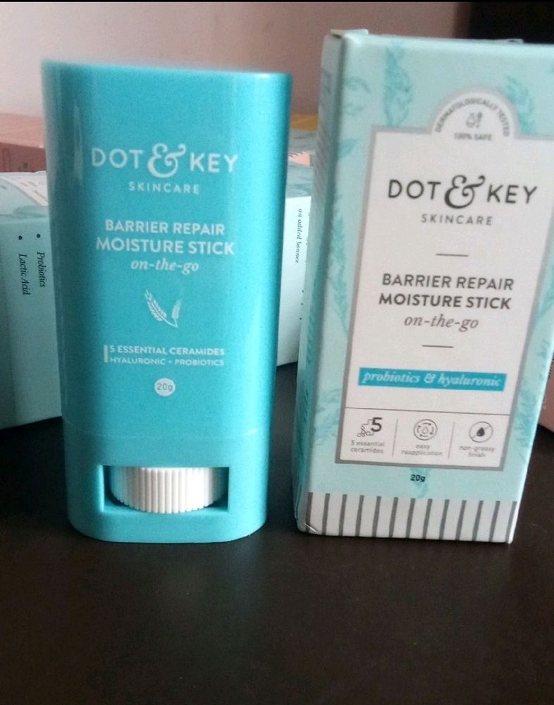 Barrier repair MOISTURIZER stick