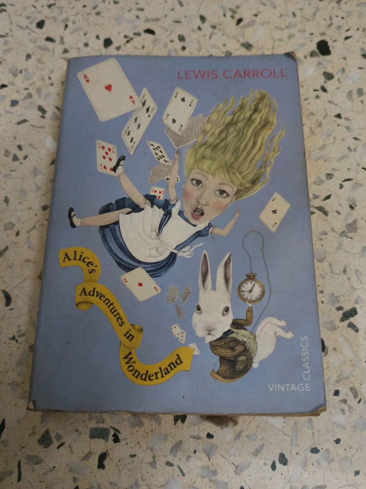 Alice In Wonderland By Lewis Carroll