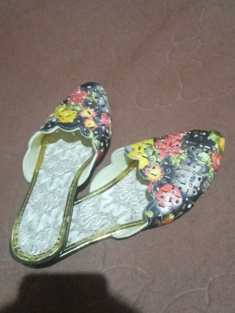 Party Wear Slipper. Size 40