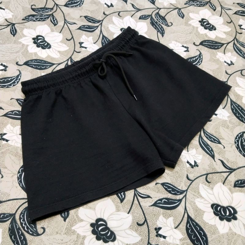 Unused Shorts Black